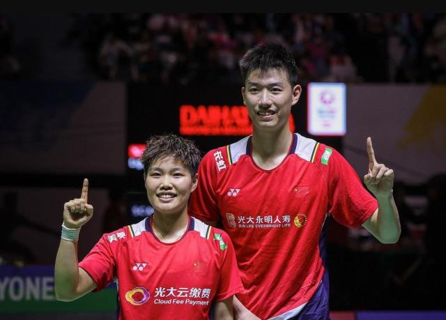 华体会官网-3比2险胜马来西亚 国羽二线阵容进团体亚锦赛四强